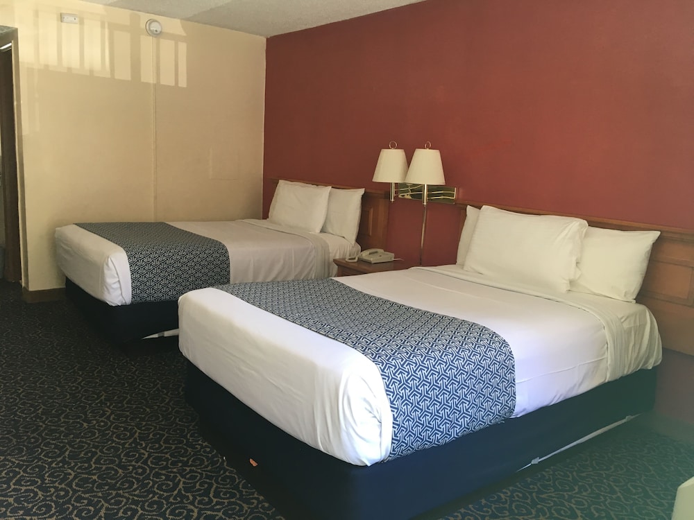 Eldorado Motor Inn 16/40