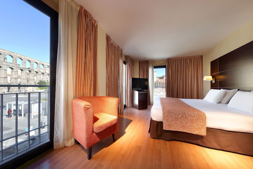 Eurostars Plaza Acueducto 26/59