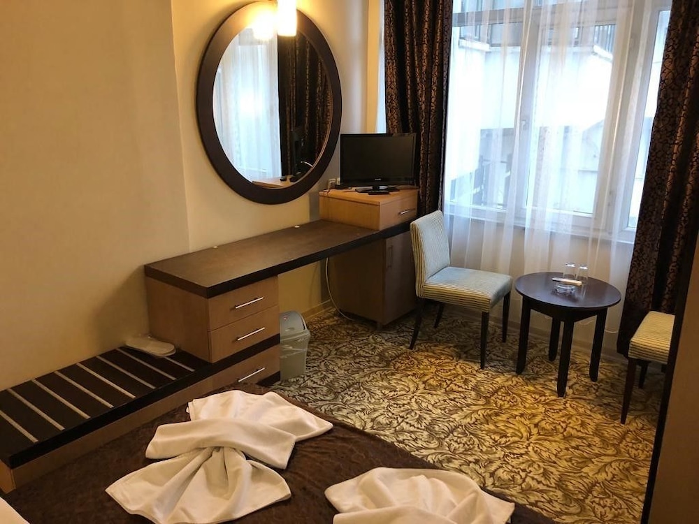 Topkapi Hotel 42/69