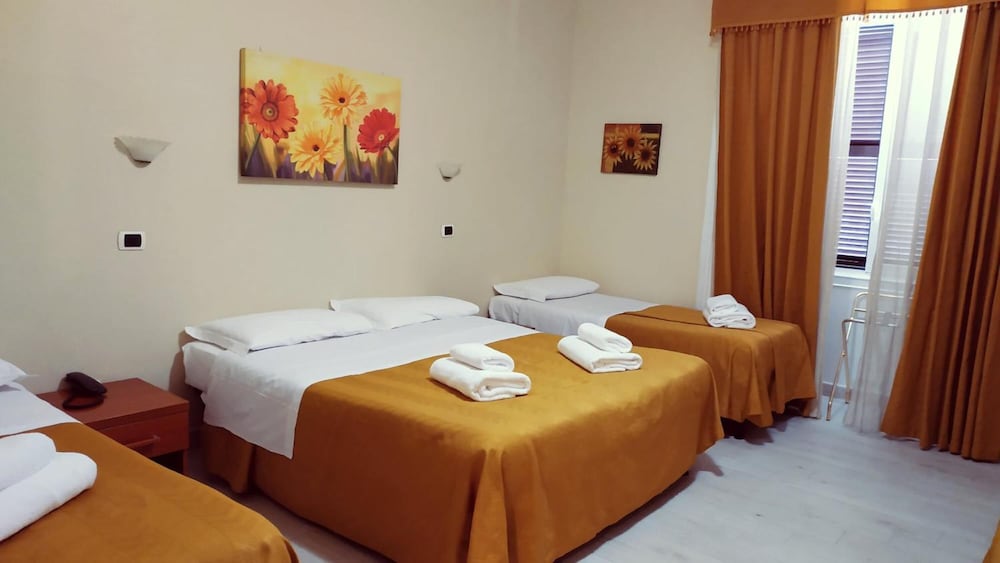 Hotel Everest 28/39