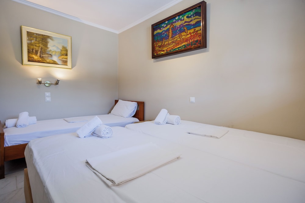 Rose Club Hotel 17/50