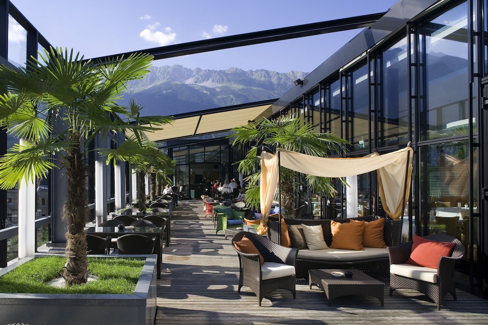 The Penz Hotel 55/57