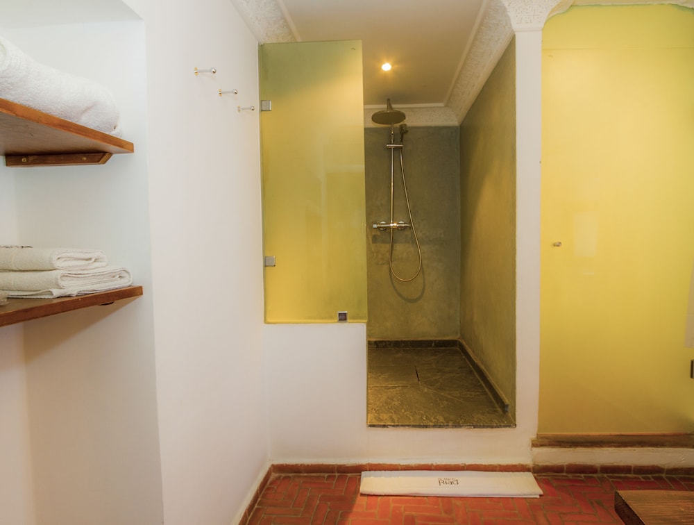 Hotel Blanco Riad 27/45