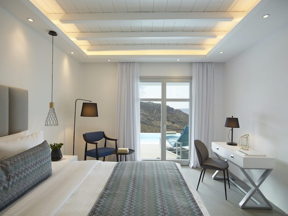 Deluxe, Suite, Panoramic Sea View, Shared Pool