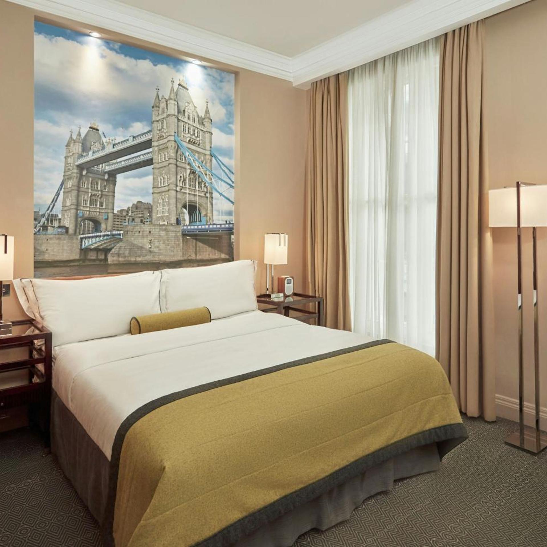 Guest Room, Luxury, Queen Bed