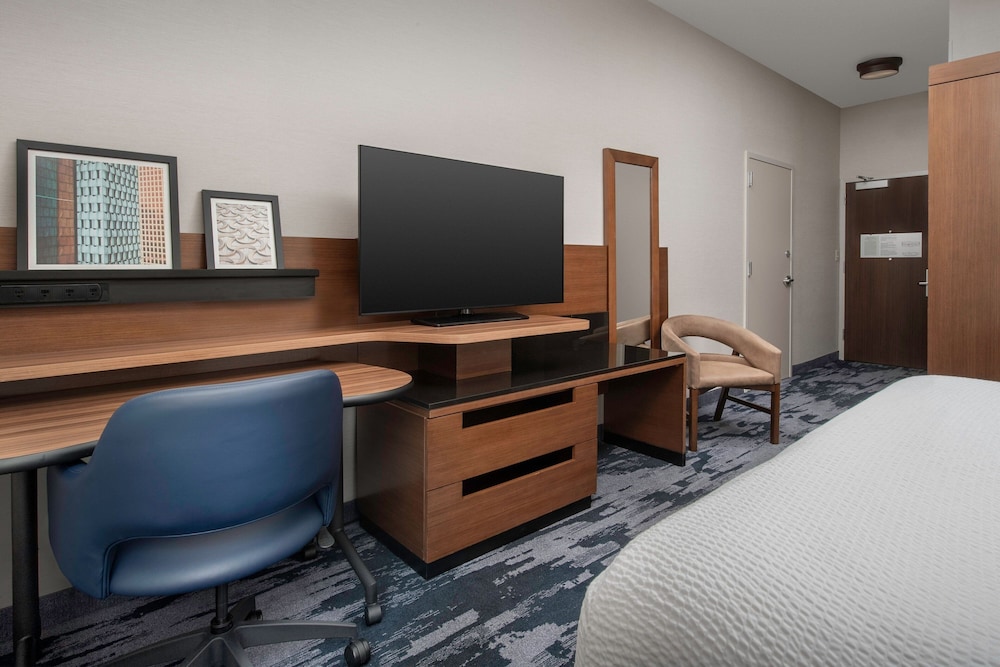 Fairfield Inn & Suites Ithaca 33/43