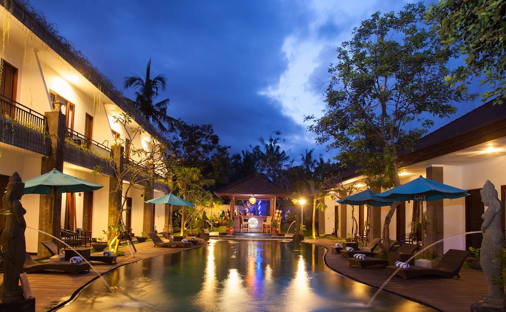 Ubud Raya Boutique Hotel 12/66