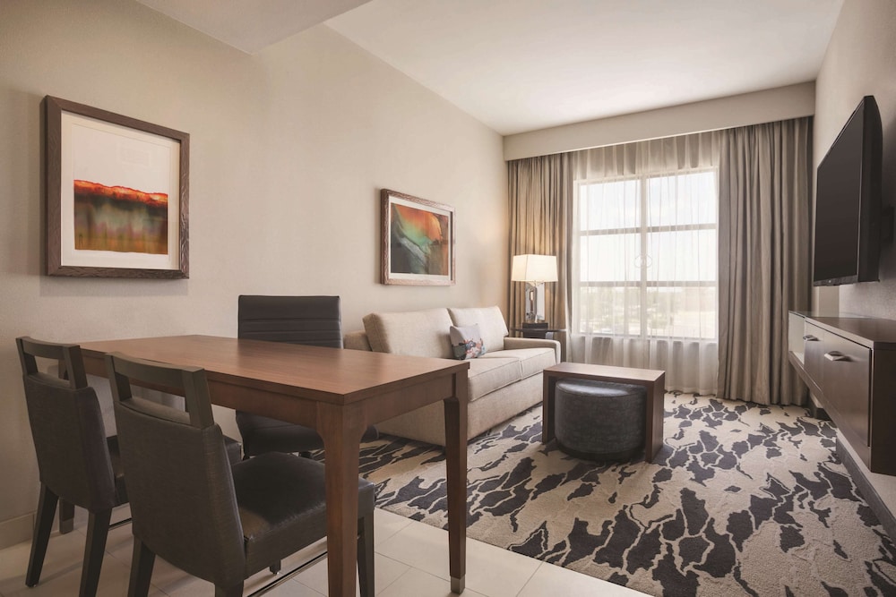 Embassy Suites By Hilton Mcallen Convention Center 34/56