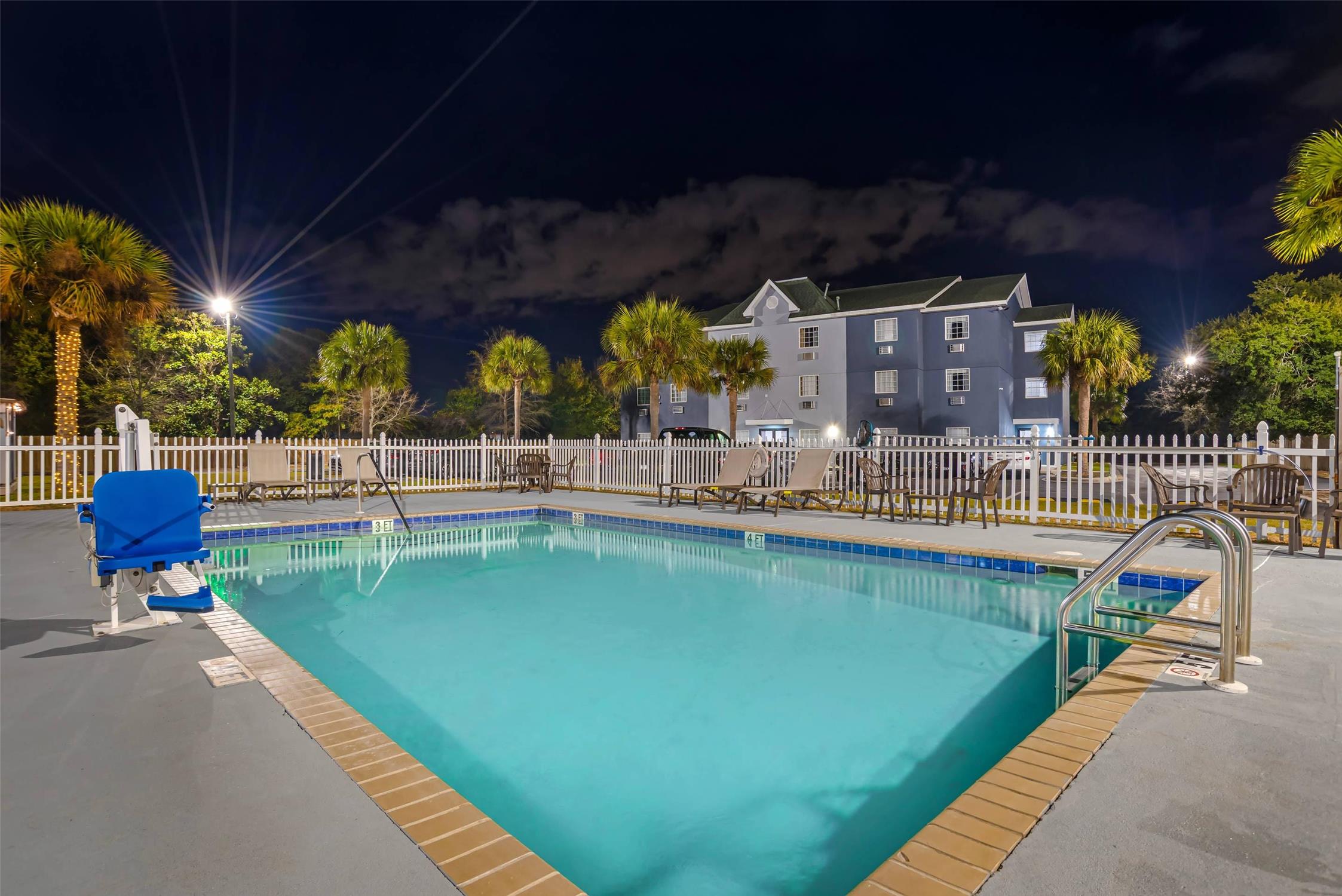 Comfort Inn Pensacola Near NAS Corry Station 30/60