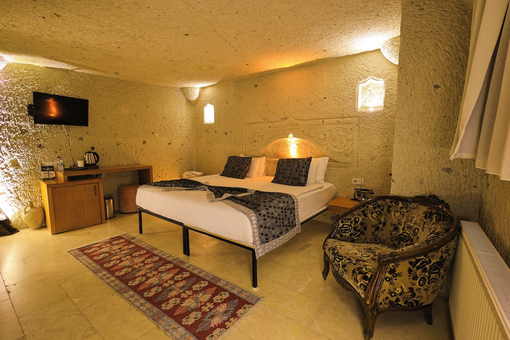 Cave, Deluxe, Double Bed، Ortahisar Cave Hotel 2/6