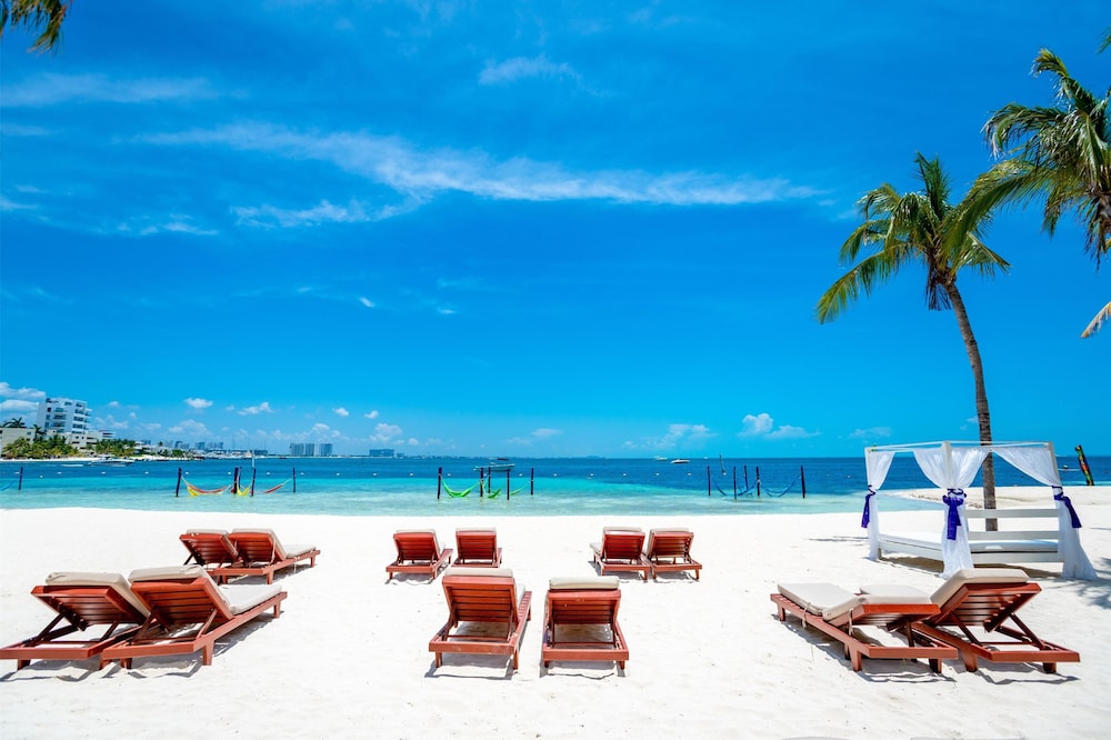 Grand Oasis Palm All Inclusive 48/49