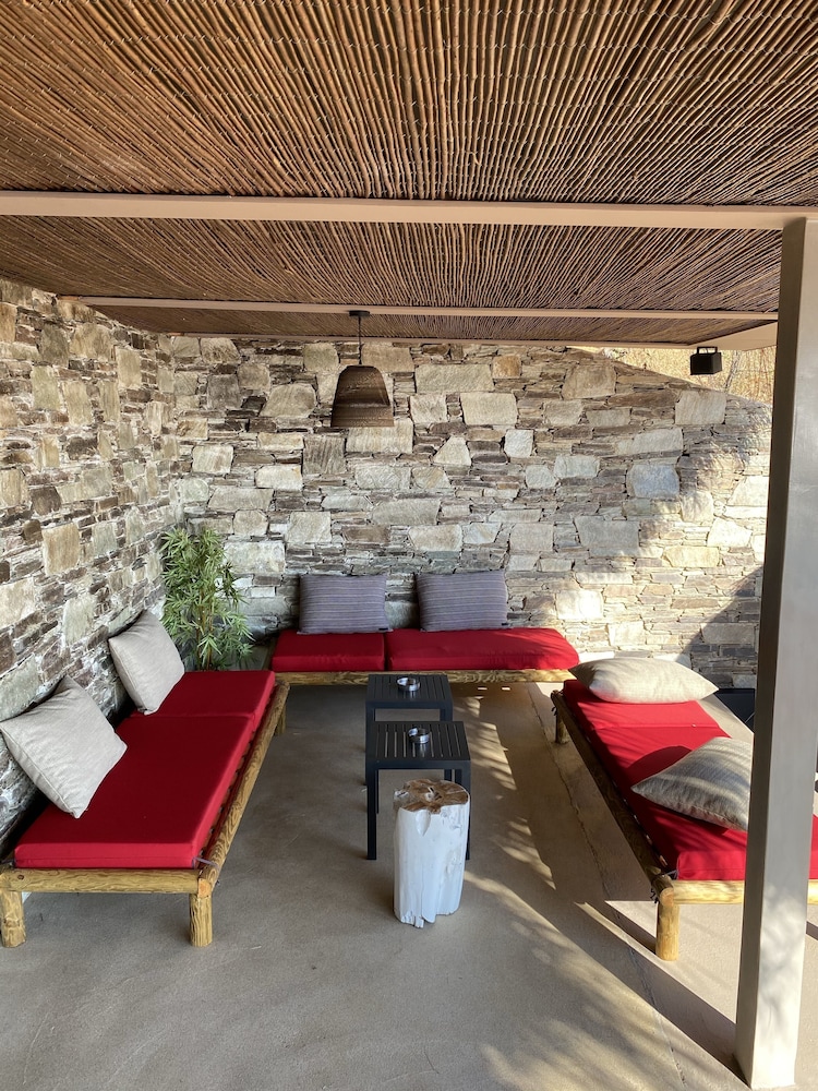 Natura Luxury Boutique Hotel Skopelos 30/50