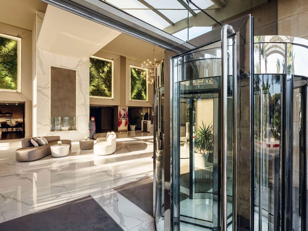 lobby