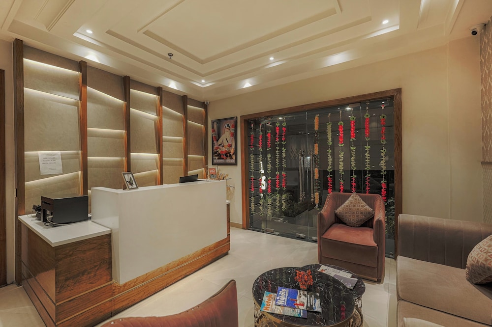 INDUS HOTEL 5/51