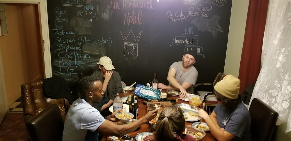 Hamtramck Hostel 27/33