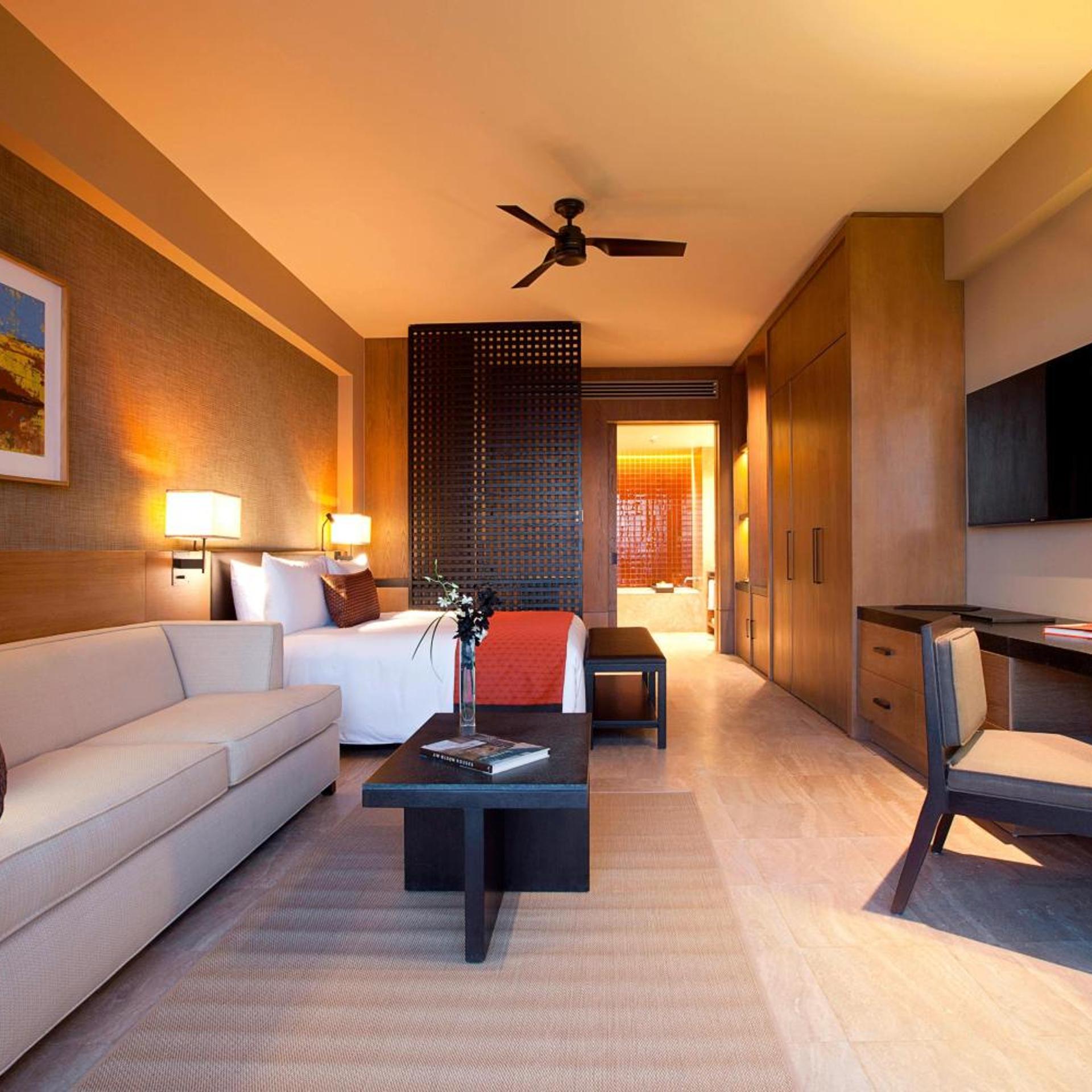 Guest Room, King Bed, Resort View, Terrace, Ground Floor