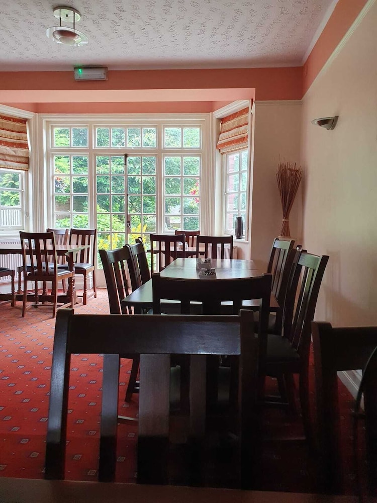 The Manor Guesthouse 26/50