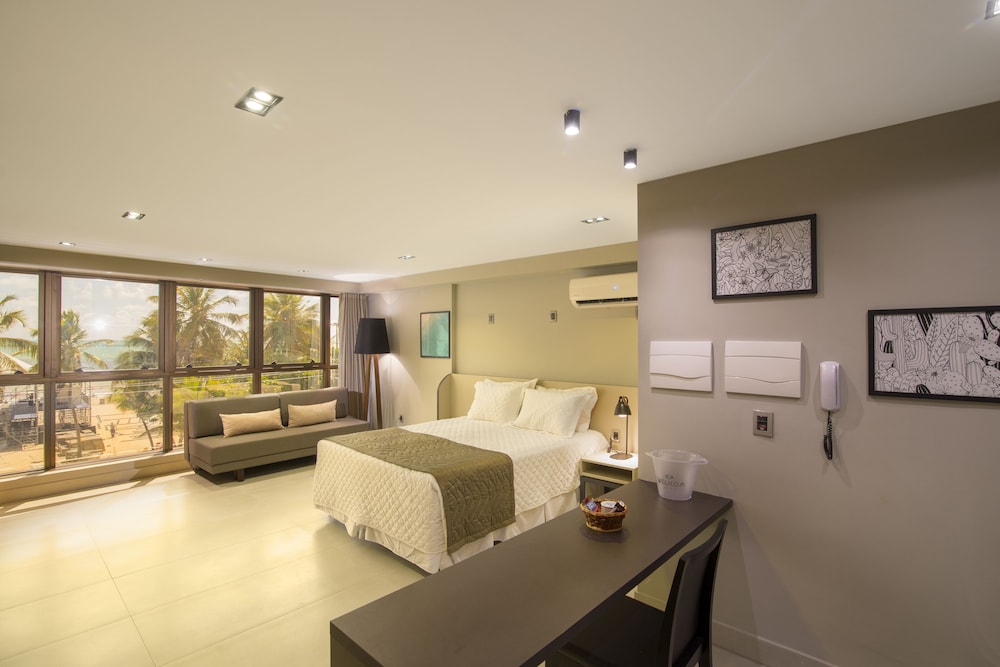 FAMILY, STUDIO, SUITE