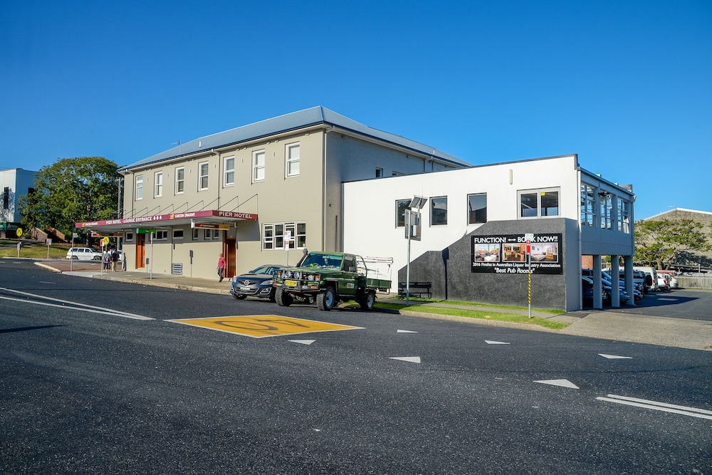 Pier Hotel 26/32