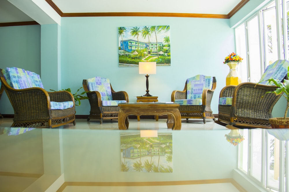 Dover Beach Hotel 41/61