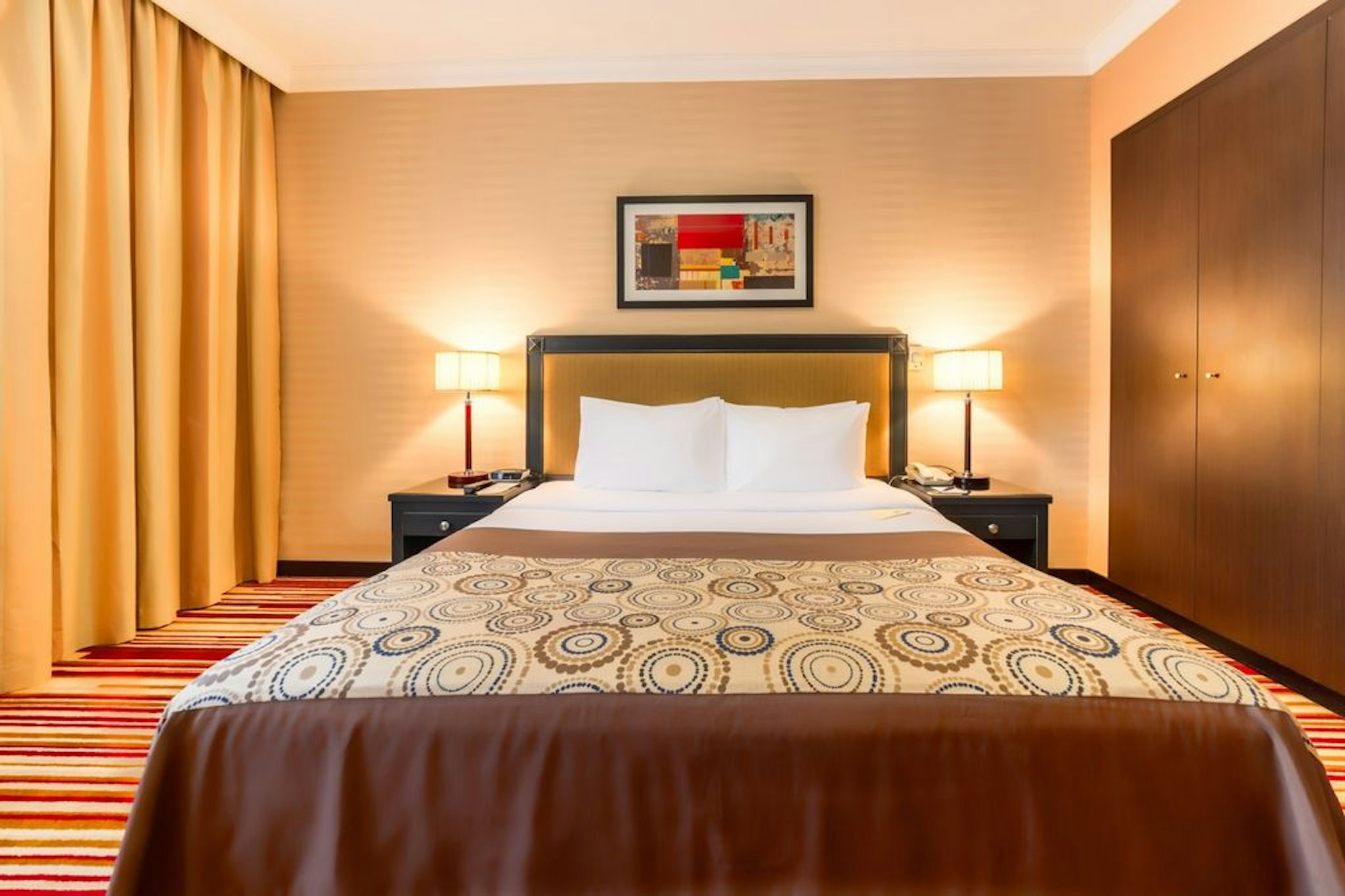 1 BEDROOM, EXECUTIVE, SUITE