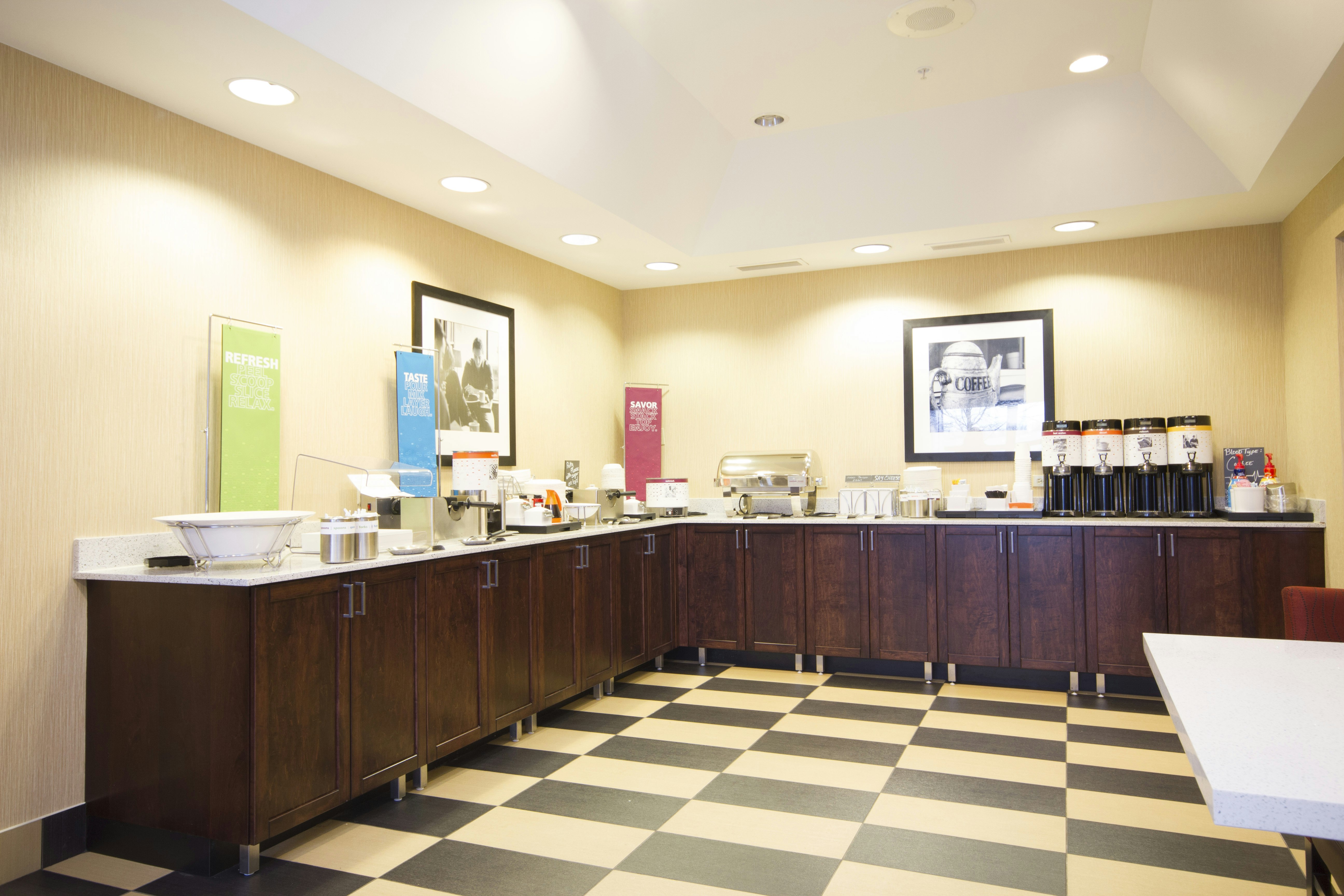 Hampton Inn Marshall, MI 6/40