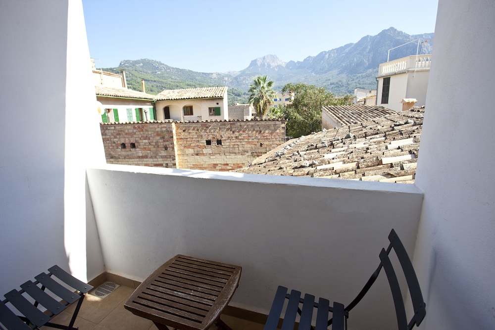 La Vila 2/28
