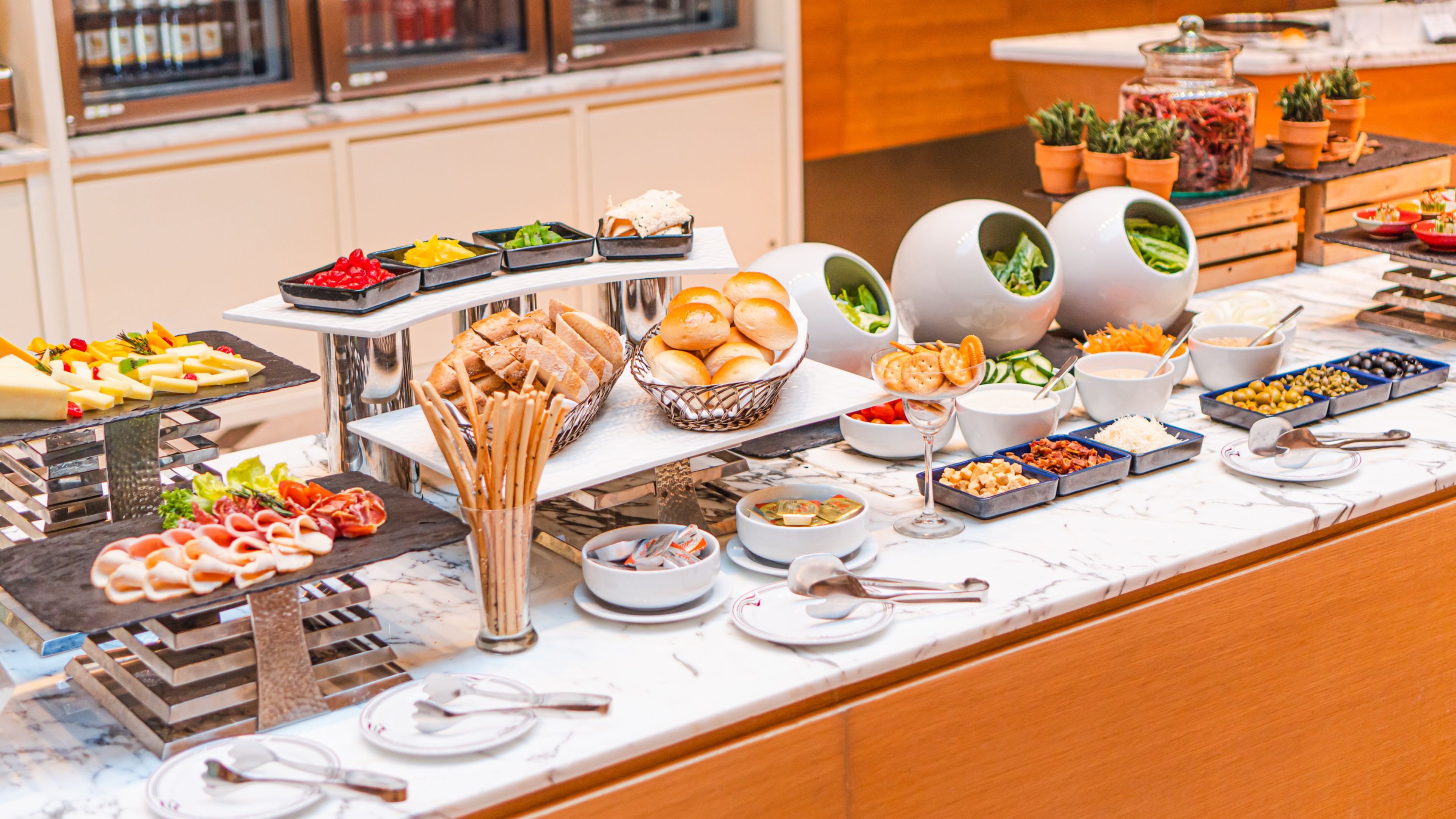 Crowne Plaza Bangkok Lumpini Park 55/77