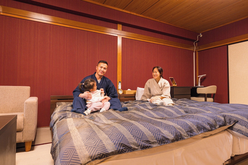 Nikko Garden Hotel 4/50
