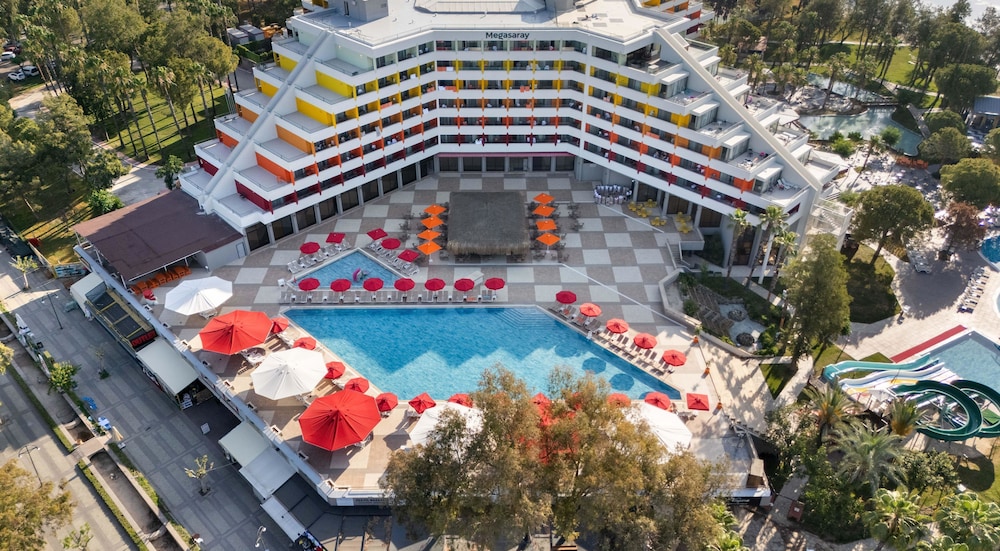 Megasaray Resort Side in TITREYENGOL