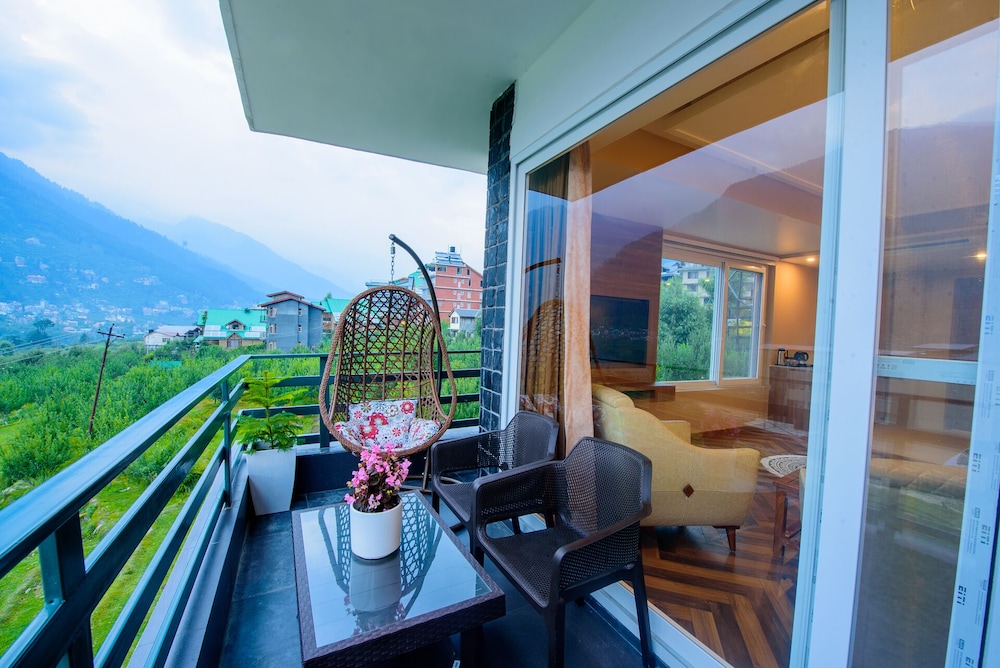 Naturevilas Sarovar Premiere Manali 50/65