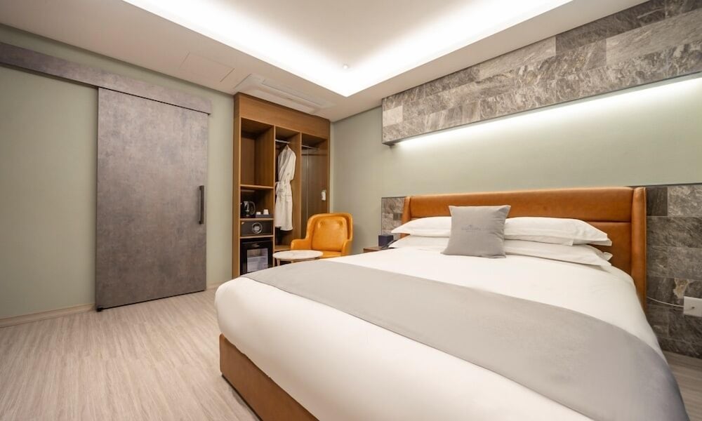 Dongdaegu Station Eastern Hotel 13/49