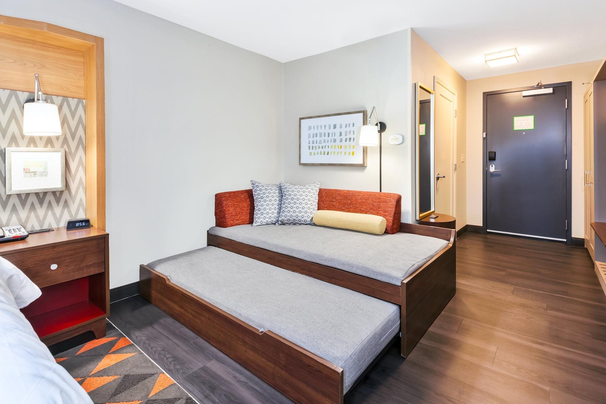 Standard, Multiple Beds