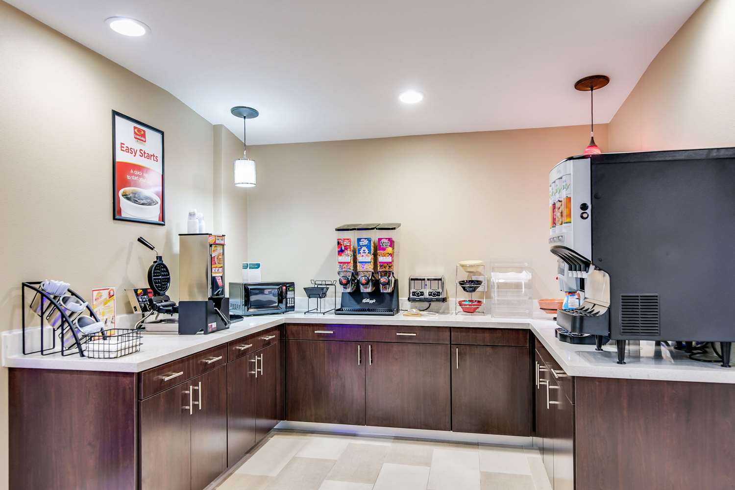 Super 8 by Wyndham Palestine TX 7/33