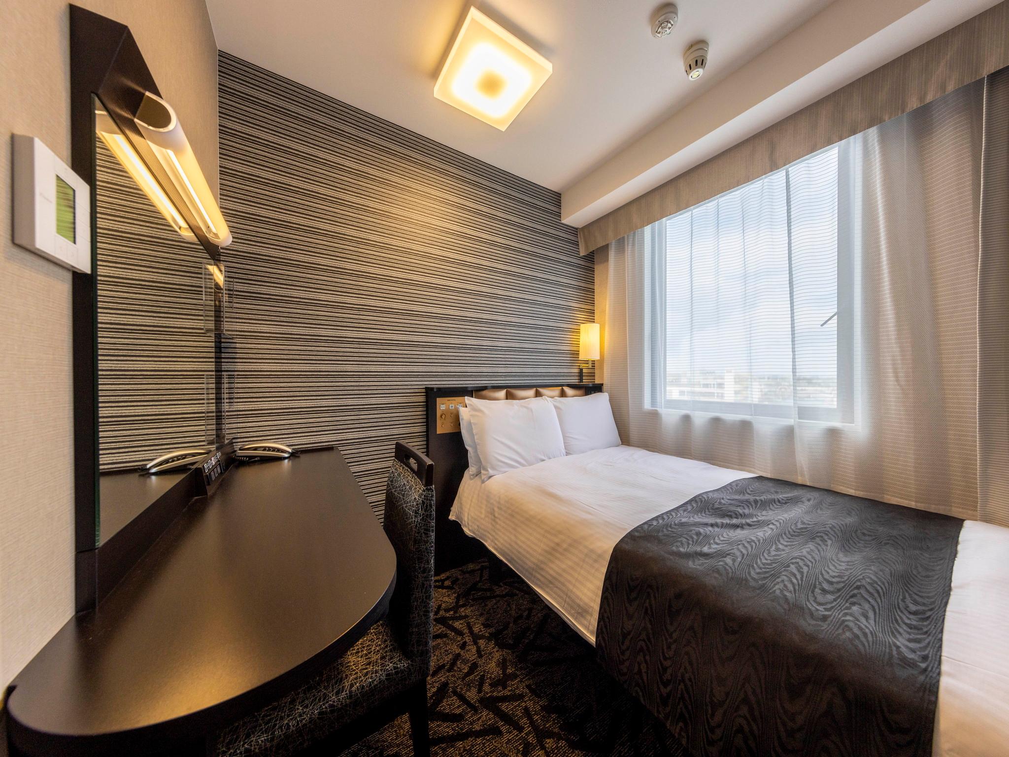 Semi Room, Semi Double Bed, Small, Smoking