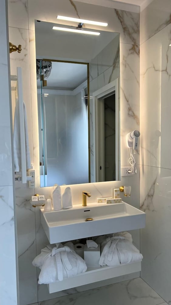 Hotel Villa Cimmino 55/57