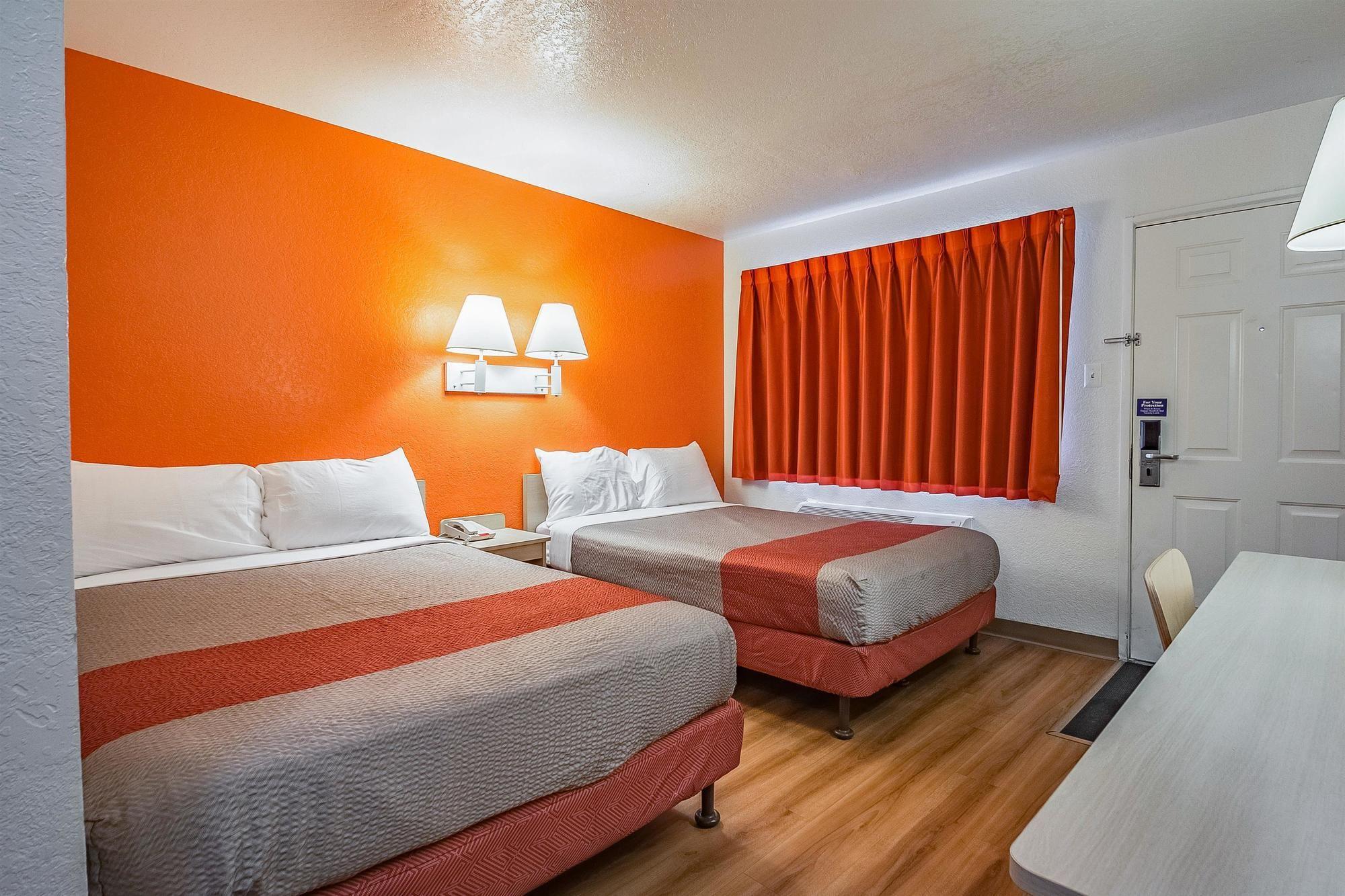 Park Inn by Radisson, Salt Lake City Airport 24/47