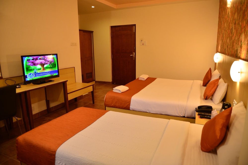 Oyo Premium Muncipal Garden Margao 4/17