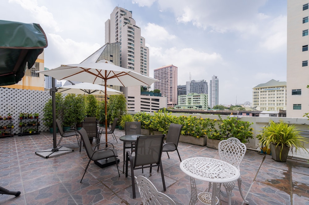 True Siam Phayathai Hotel 57/65