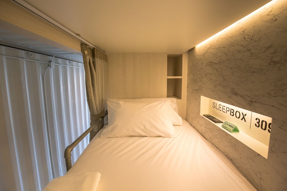 Sleepbox Sukhumvit 22 36/62