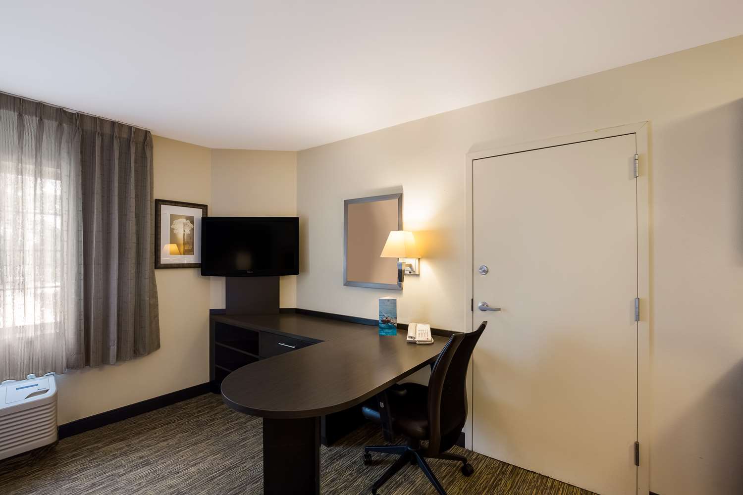 Sonesta Simply Suites St Louis Earth City 29/35