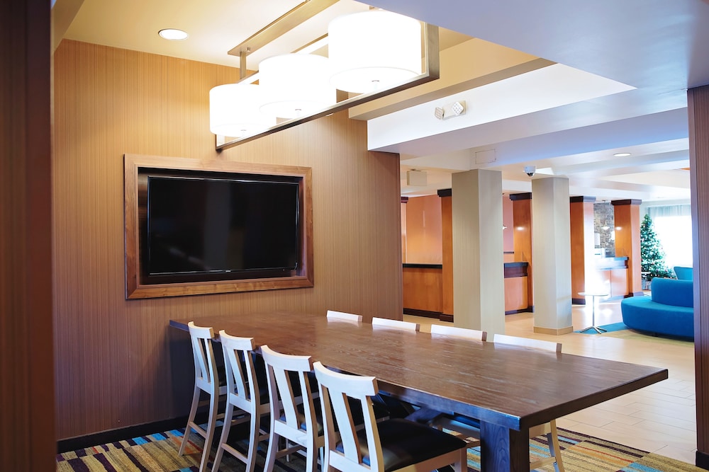 Comfort Inn and Suites Ankeny - Des Moines 31/31