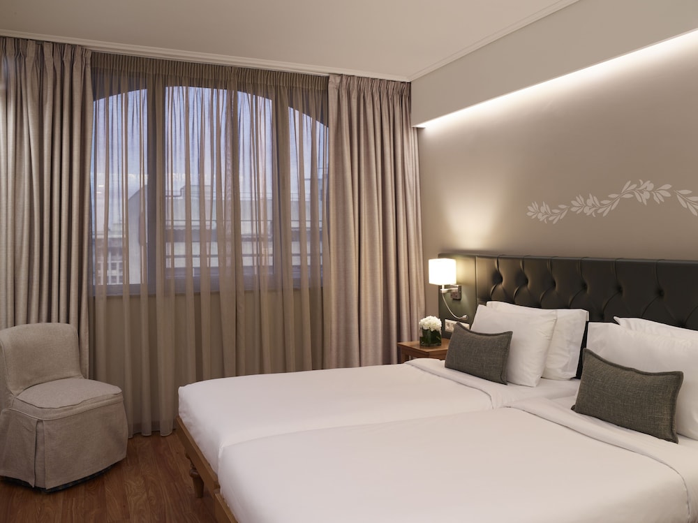 Titania Hotel 18/48
