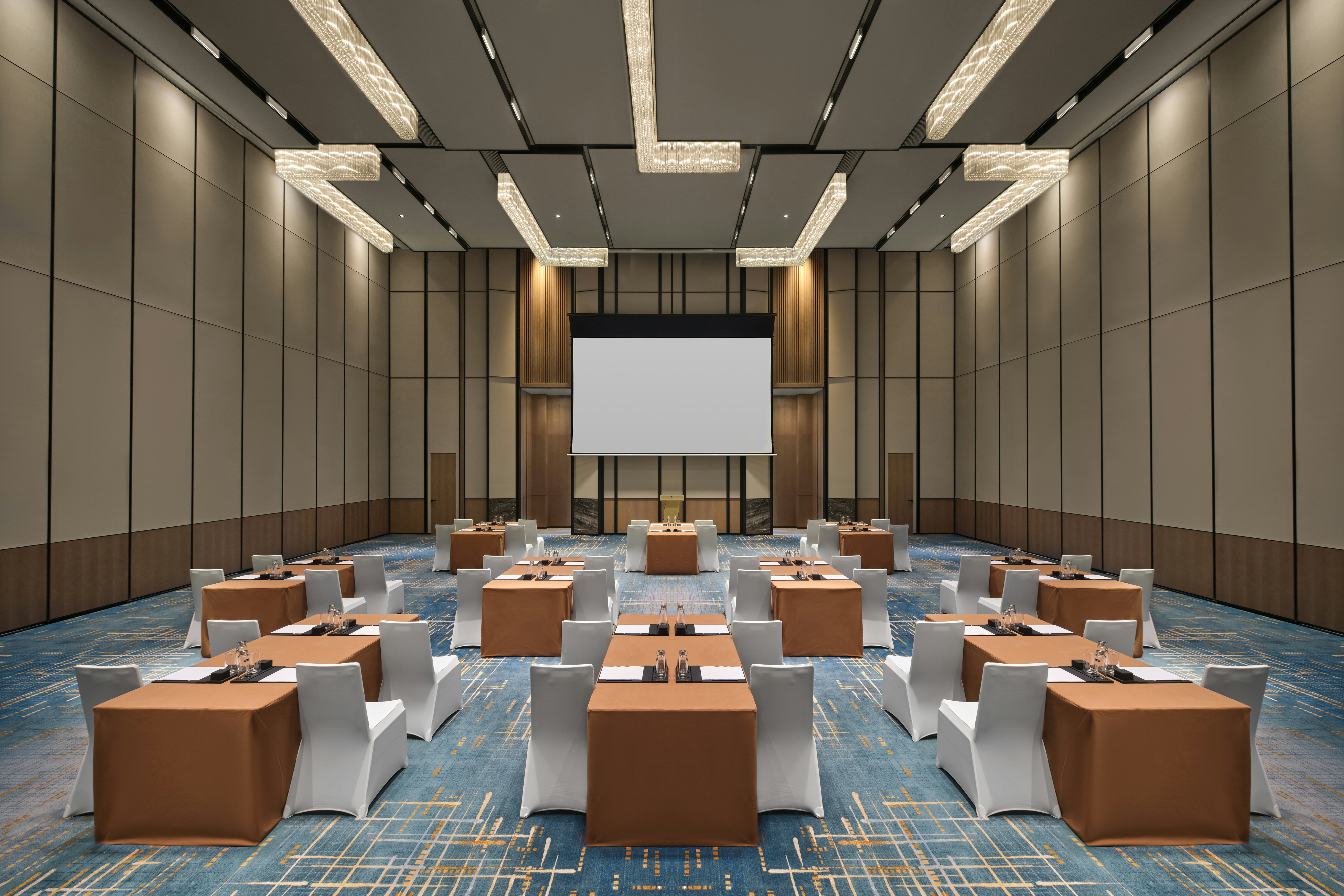 DoubleTree by Hilton Zhengzhou East 34/41
