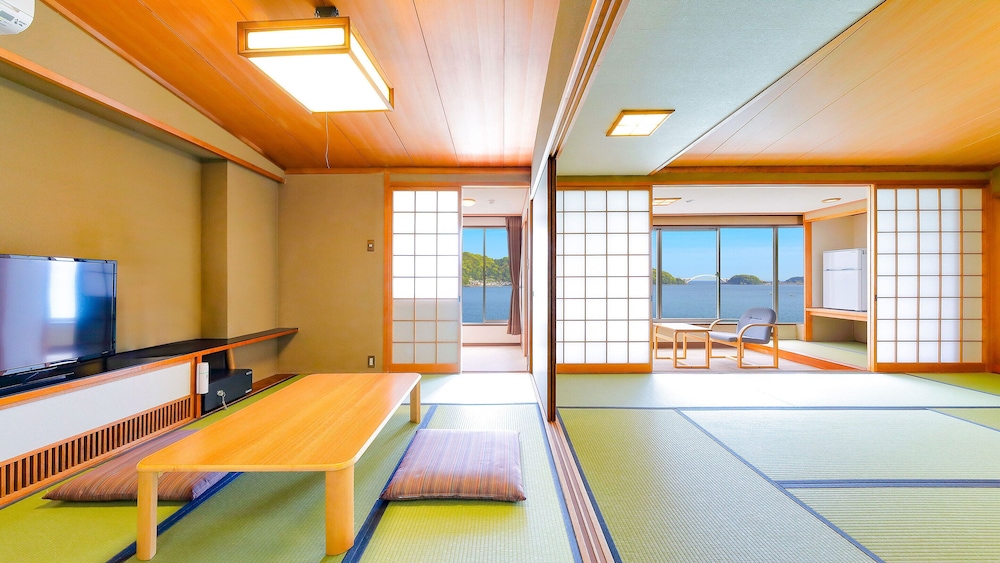 Oedo Onsen Monogatari Nanki Kushimoto 13/48