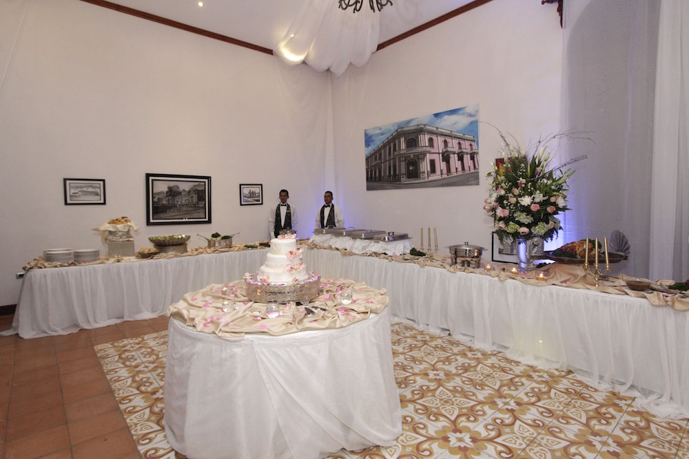 Real La Merced Hotel 40/70