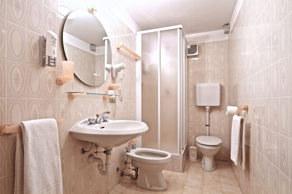 Hotel Loredana 14/65