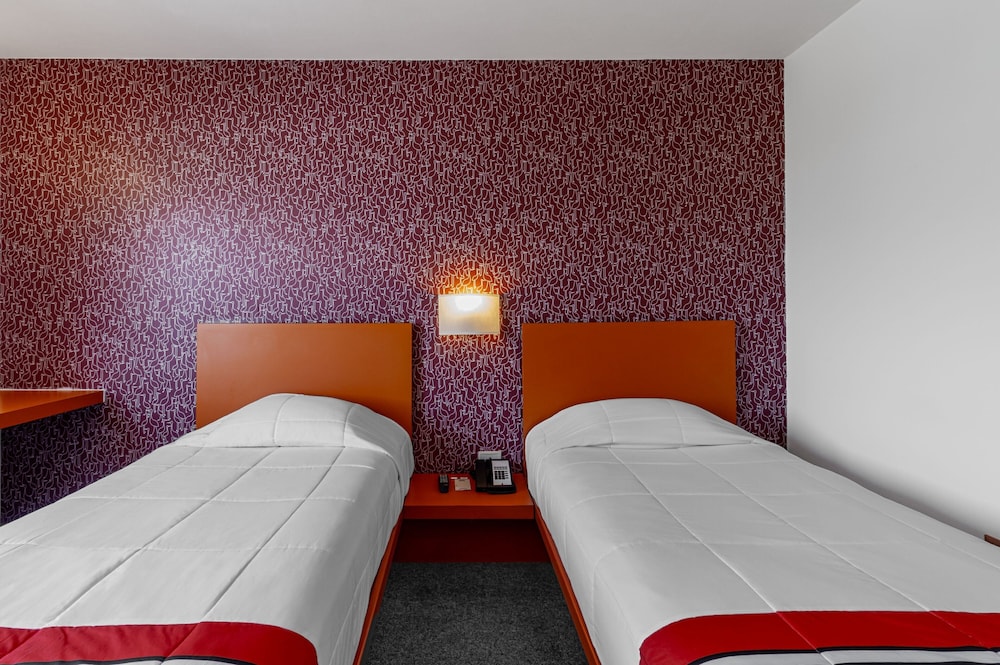 City Express Junior by Marriott Tuxtla Gutierrez Poliforum 30/54