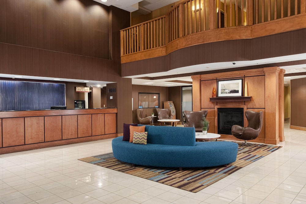 Fairfield Inn & Suites Atlanta Airport South/Sullivan Road 6/50