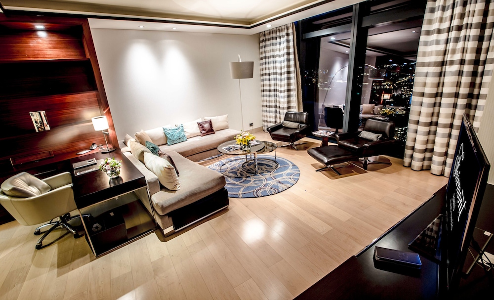 Fairmont Baku Flame Towers 25/76